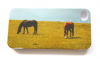 iPhone 4 cover med to heste p� gr�s