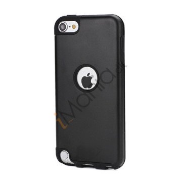 Blankt aluminum Kombineret Silikone Hard Back Case til iPod Touch 5 - Sort